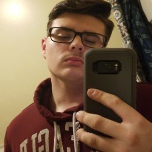 Meet your Posher, Zach